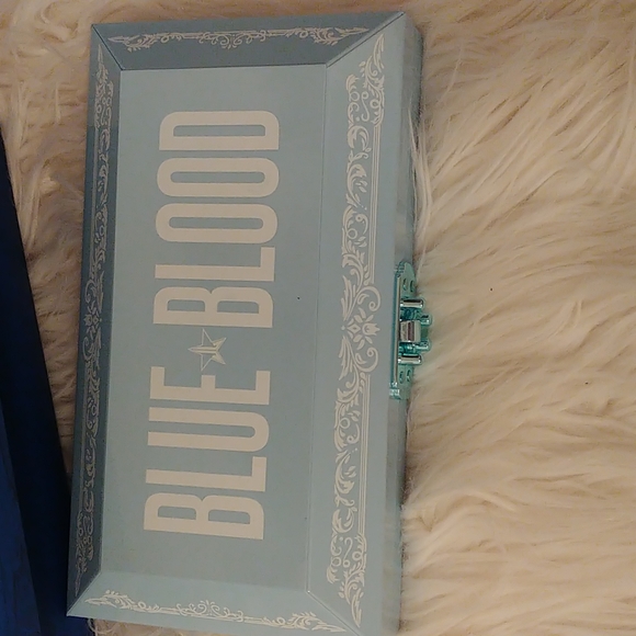 💙FIRM! NWT JEFFREE STAR BLUE BLOOD EYESHADOW PALETTE (LAST ONE AVAILABLE) - Picture 7 of 12